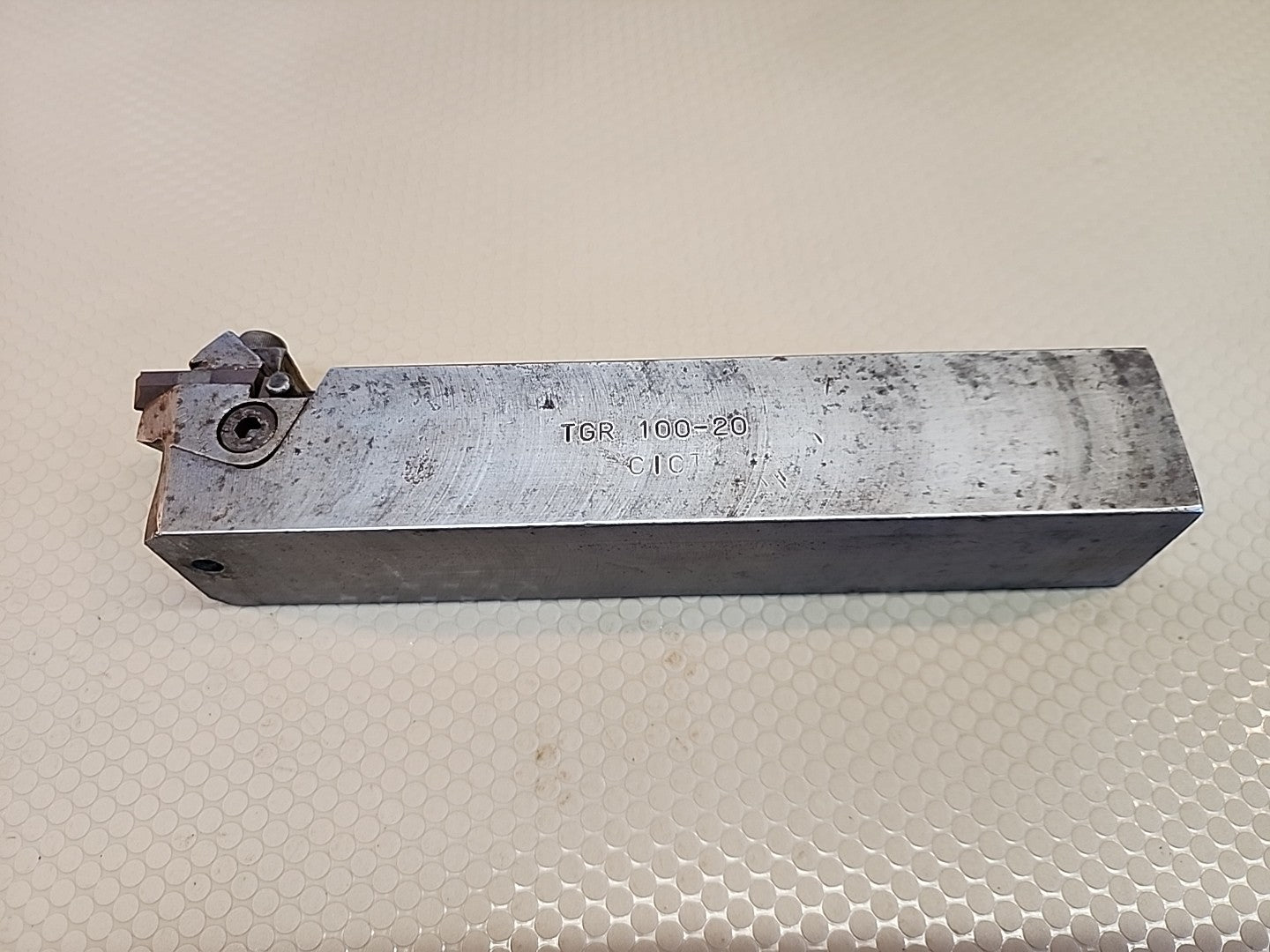 TGR-100-20 AR-100 Lathe Tool Holder 