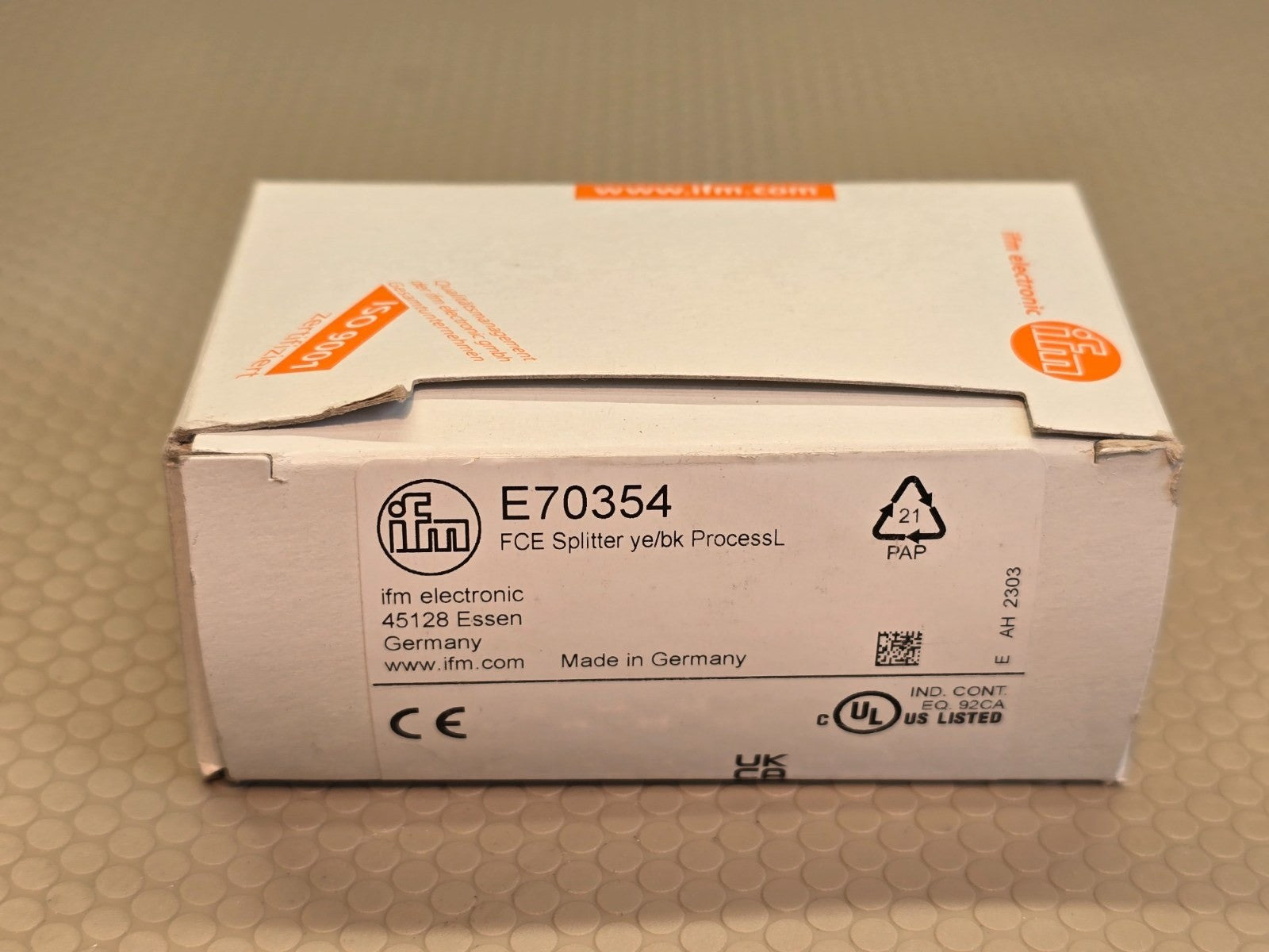 IFM E70354 AS-i Flat Cable Splitter M12 Connector ProcessL New