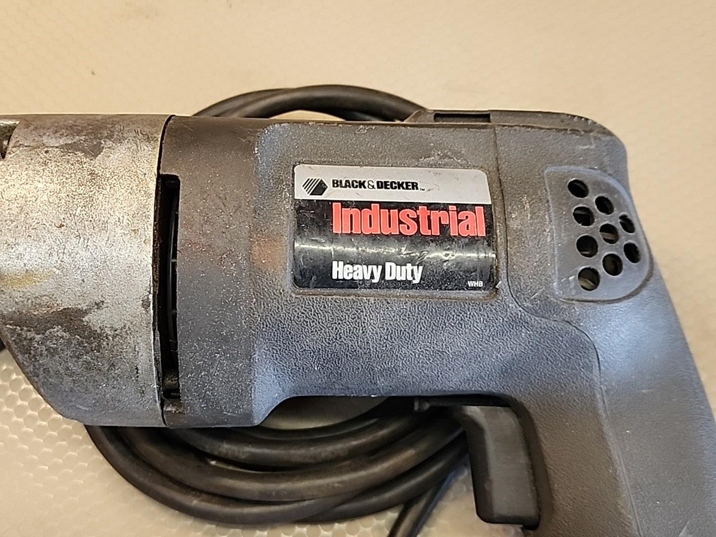 Black & Decker 2050 Type 103 VSR Drywall Scrugun Screwdriver 900 RPM 5.0A