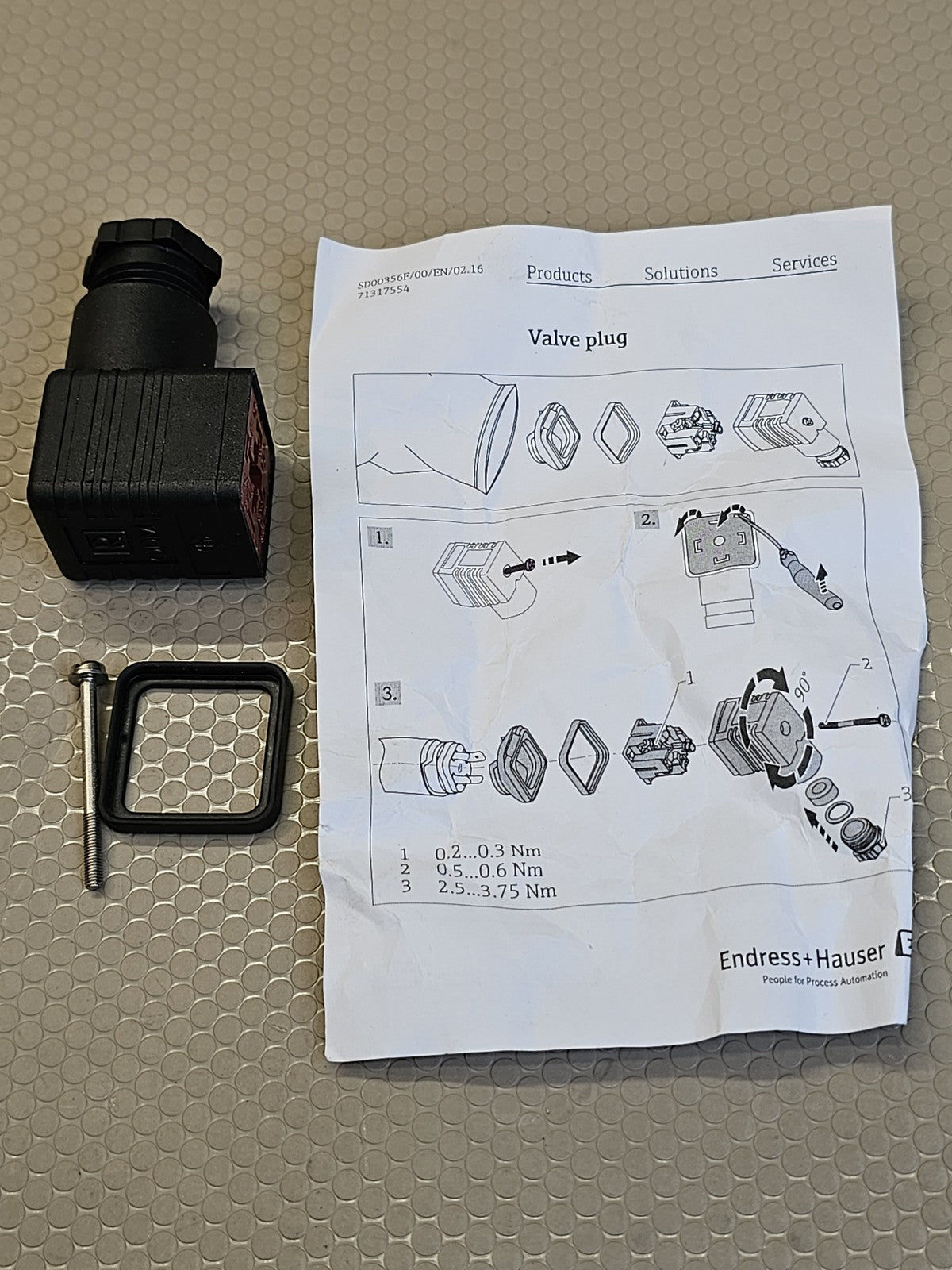 Endress+Hauser 7131754 Valve Plug Electrical Connector w/ Gasket & Screw New