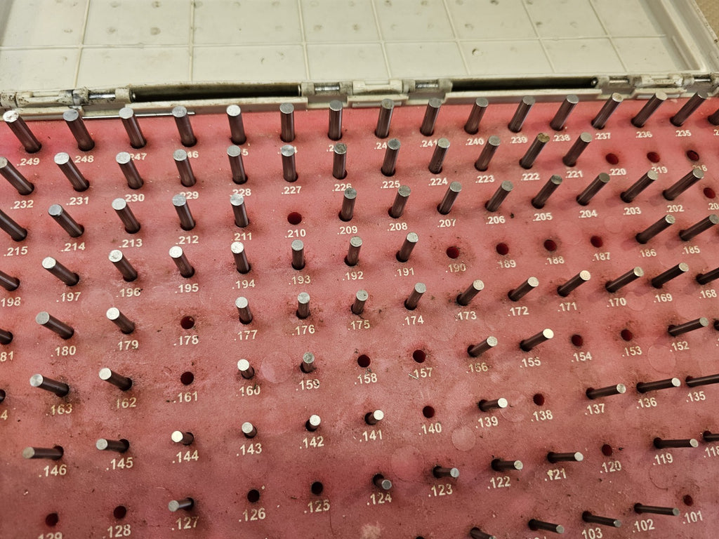 Vermont Gage 101200400 Pin Gage Set .0610" - .2500" 187 Piece Set, Missing 15