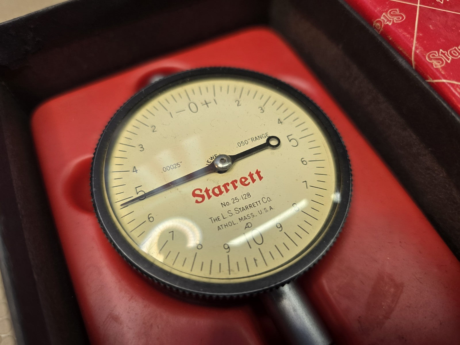 Starrett Dial Indicator 25-128J .00025" .050" Range