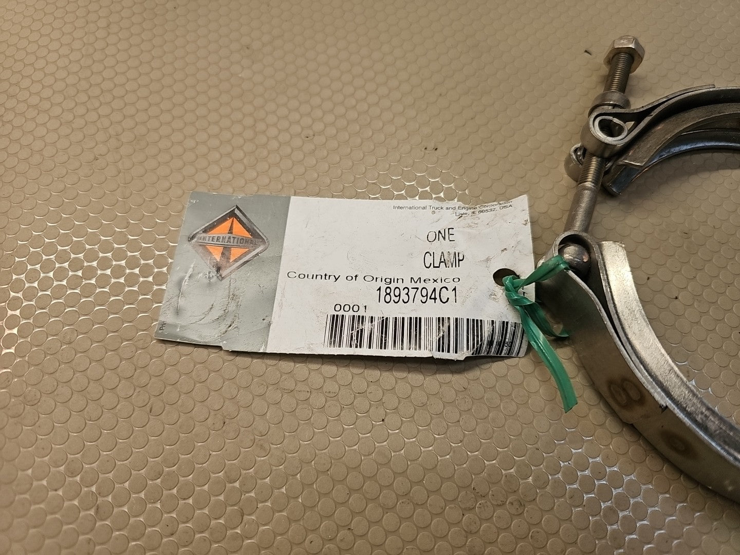Navistar OEM GENUINE OEM INTERNATIONAL CLAMP  #1893794C1