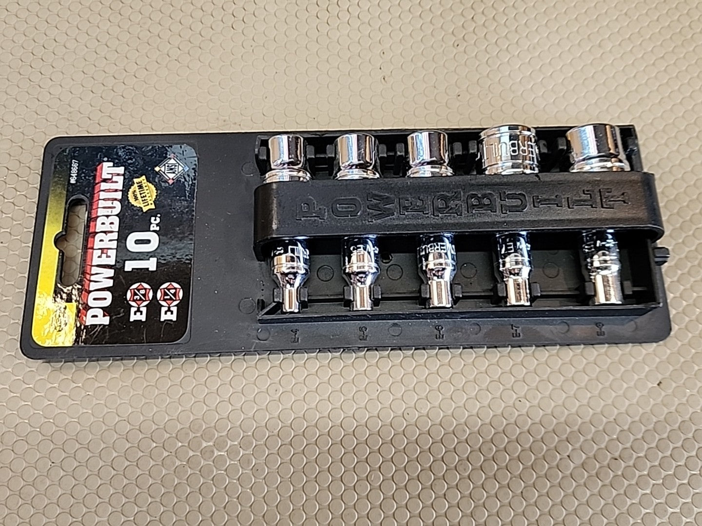 PowerBuilt - 10 pc [1/4" & 3/8 Drive] E Type Socket Set Part # 648667 NEW