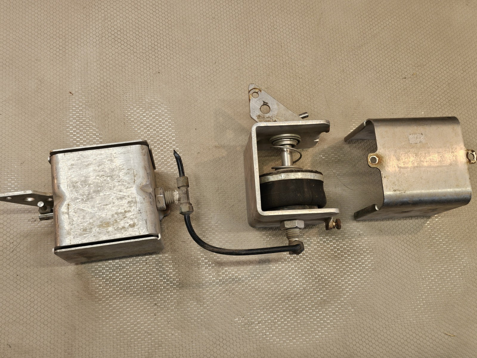 FISHER P631 Pneumatic Actuator MEC Internal Valves