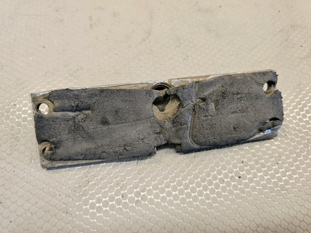 Kenworth K250-C-68-2 Plate-Door Striker 