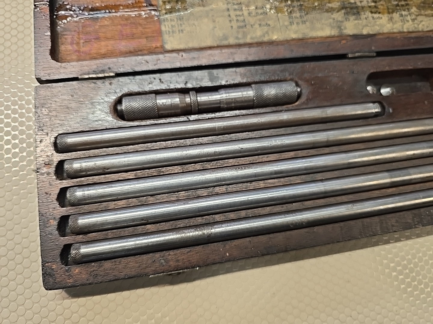 Lufkin/Starrett 681 681C 4-24" Inside Micrometer Set in Wooden Case