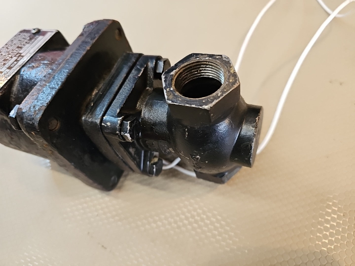 Magnatrol Valve Corp F 129K53 H Solenoid Valve 12V 33 watt  300 PSI 1 inch 