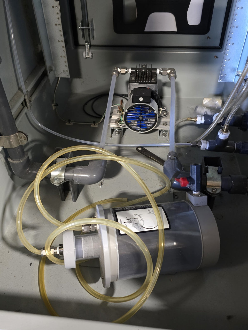 Horiba VA-5013 Multi-Component Gas Analyzer System VS-5000 VA-5000 Full System