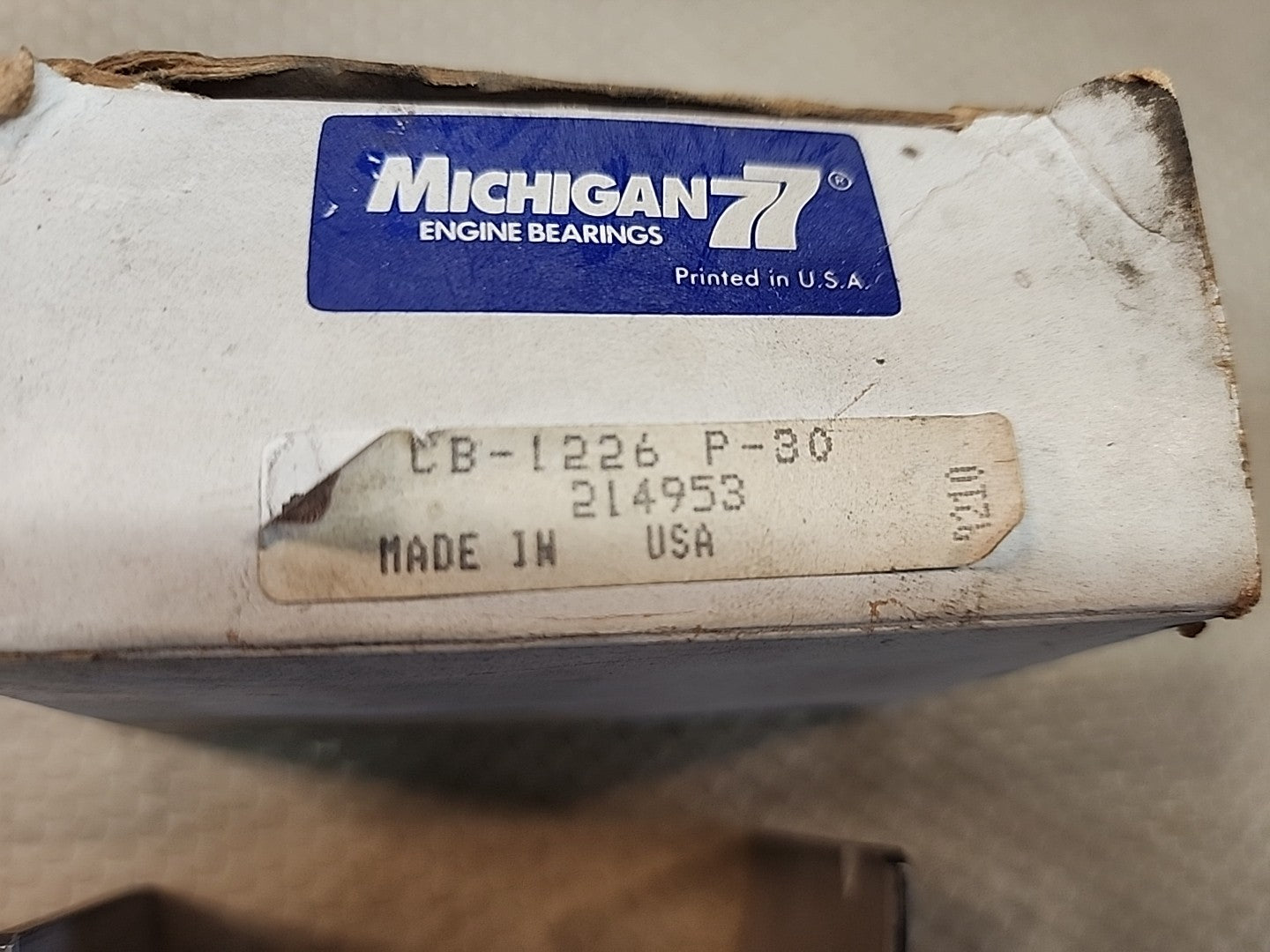 New Set of 2 Michigan 77 CB-1226P30 Rod Bearings for Cummins Engine 214953
