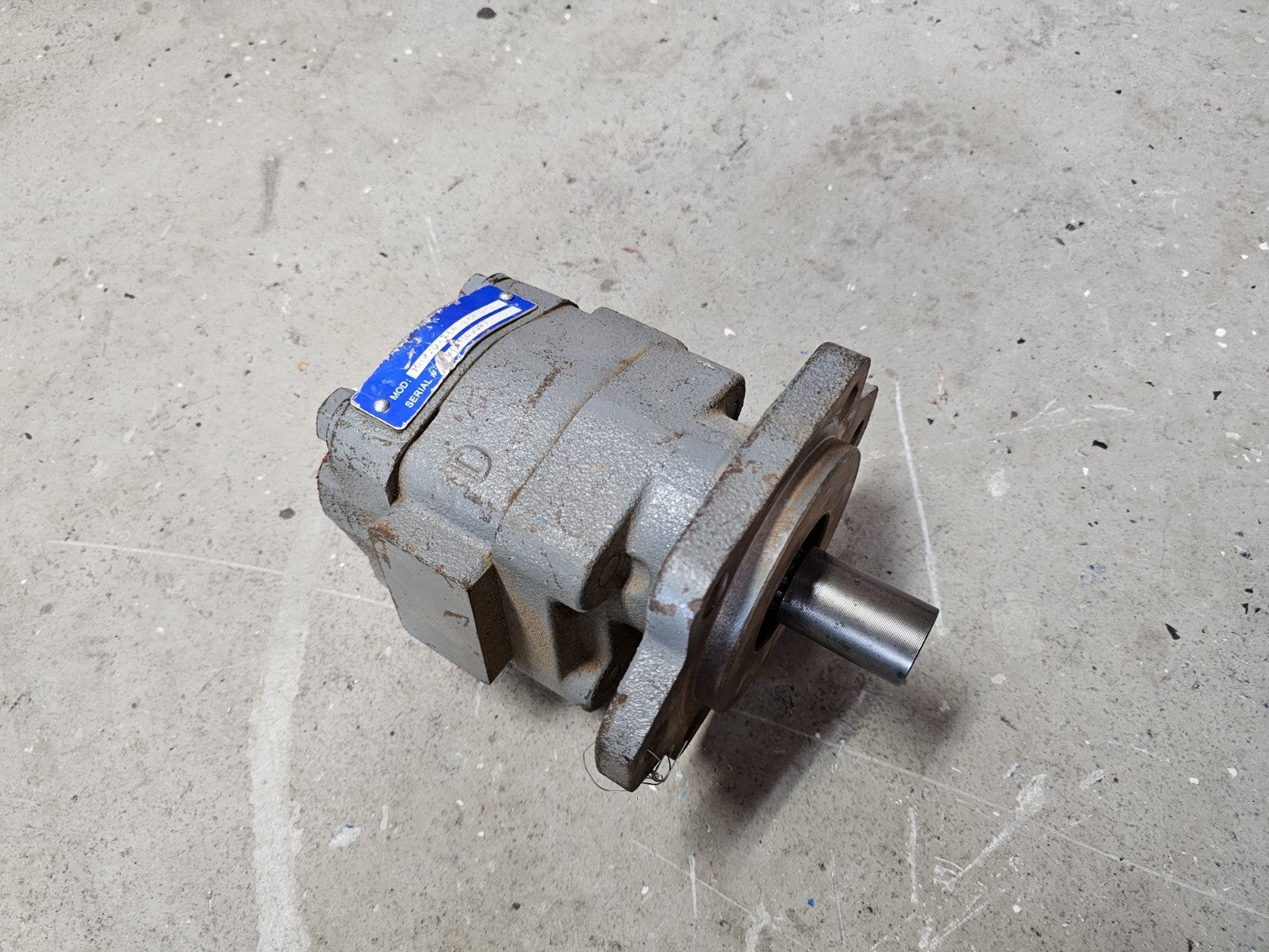 Commercial Hydraulics Hydraulic Pump - Tested