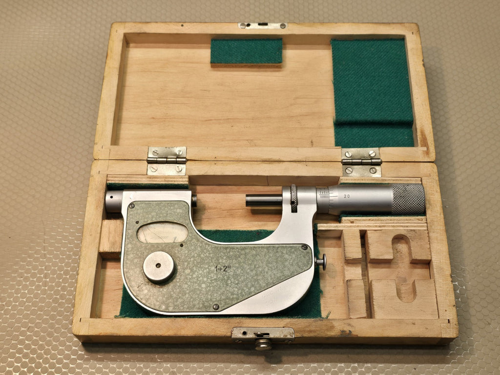 VIS Poland 1-2” Indicating Micrometer .0001” In Wood Box NICE