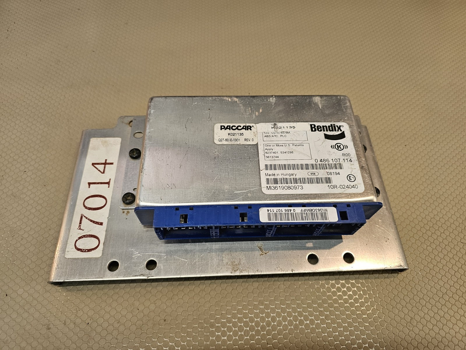 BENDIX ANTILOCK BRAKE MODULE ABS K058432 3703690C2 0 486 107 022