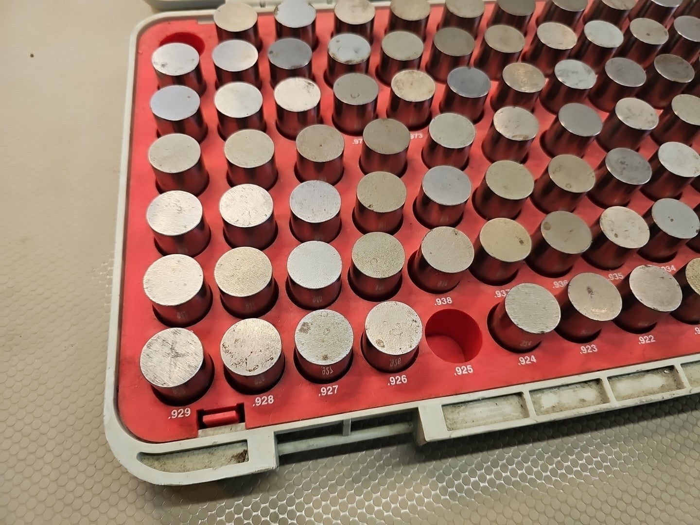 Vermont Gage 901101000 Pin Gage Set,Plus,0.917-1.000 LIGHT USE & CLEAN $800 MSRP