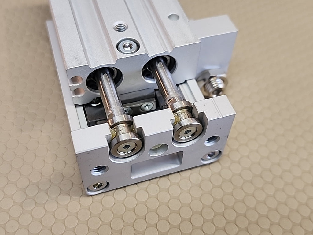 New SMC MXS12-20A Slide Table Cylinder 