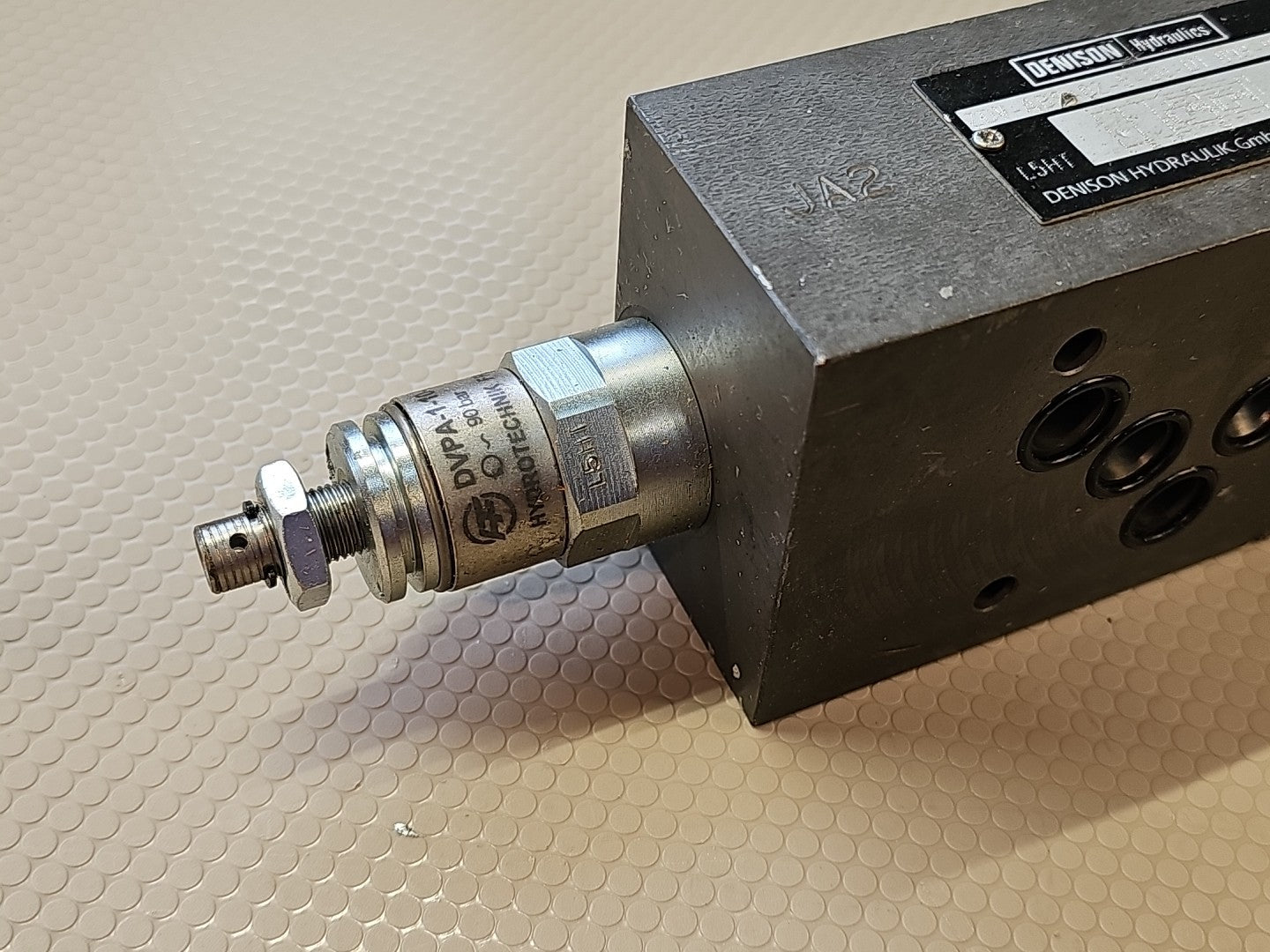 PARKER DENISON ZDV-ABS-02-S0-D1 098-91043 HYDRAULIC CONTROL VALVE 