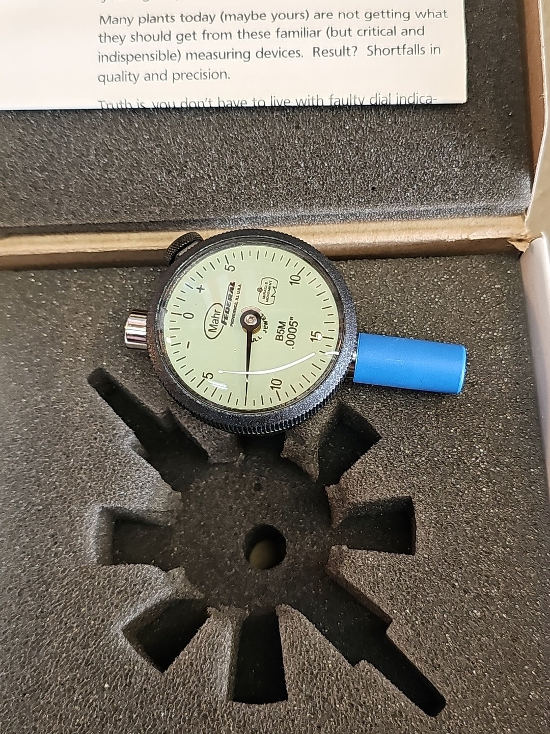 Mahr Federal B5M Group 1 Dial Indicator, 0-.075" Range, .0005" Graduation