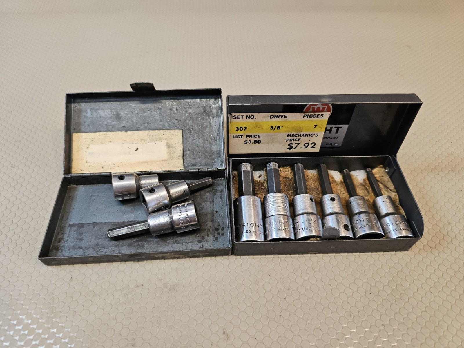 (2) Wright Tool allen Hex bit Sockets in vintage metal tray made in USA 