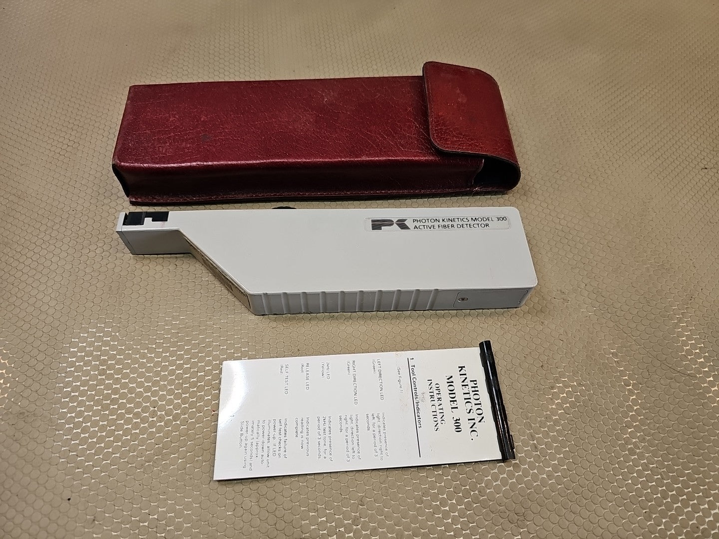 Photon Kinetics Model 300 Active Fiber Detector 