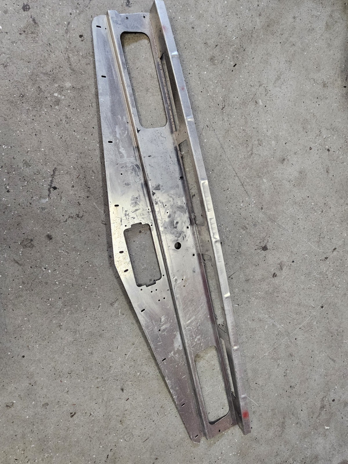 Kenworth W900 Upper Interior Cab Bracket PN: K105-229 Oem Paccar 