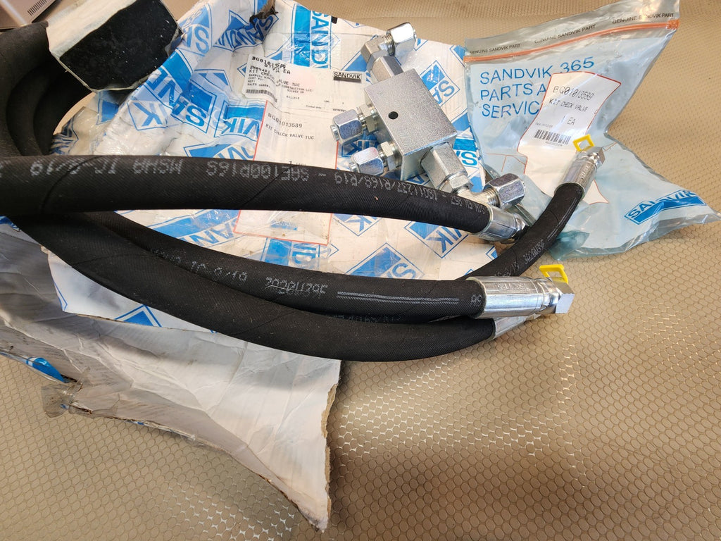 Sandvik BG01013589 Check Valve Kit TUC Hydraulic Assembly 2.95kg OEM