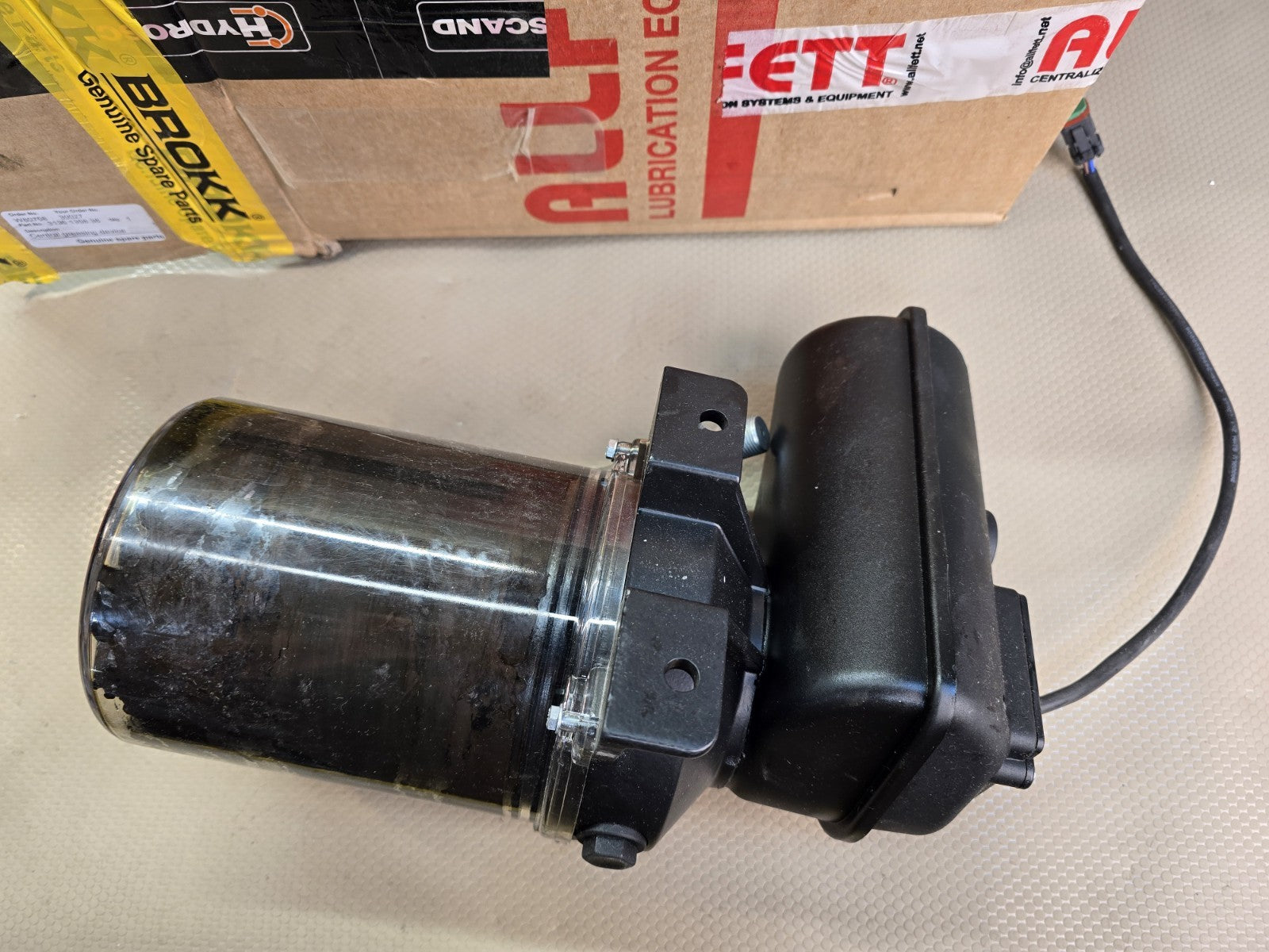 Alfett All 1 Mini Grease Pump Brokk 3136 1358 38 Central Device 1.8L