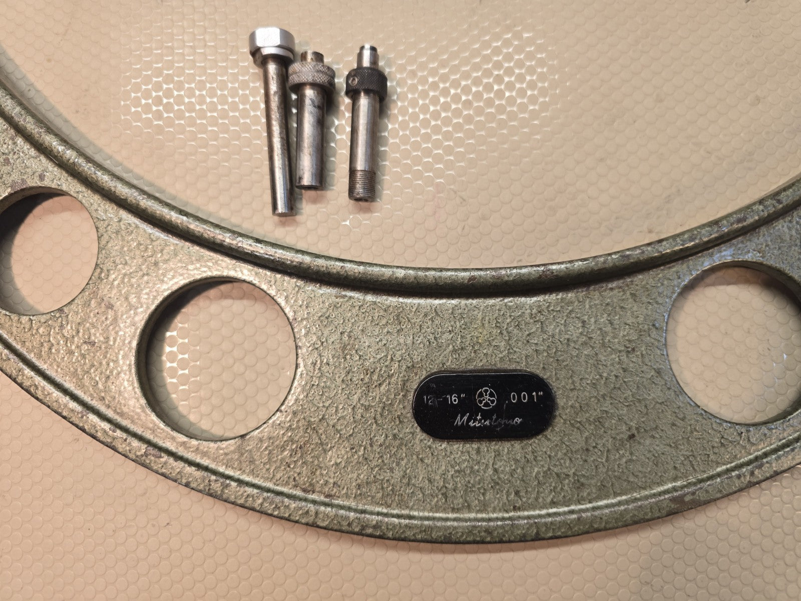 Mitutoyo No. 104-152 12-16" .001" Outside Mechanical Micrometer
