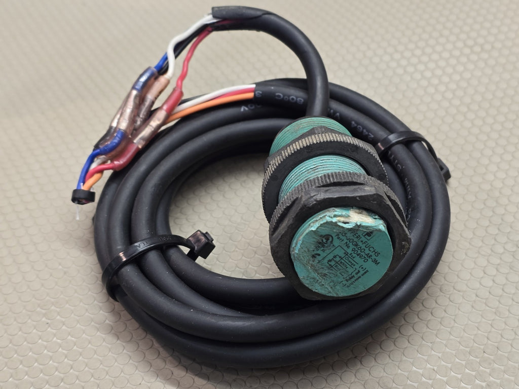 Pepperl & Fuchs 904970 Proximity Sensor Switch
