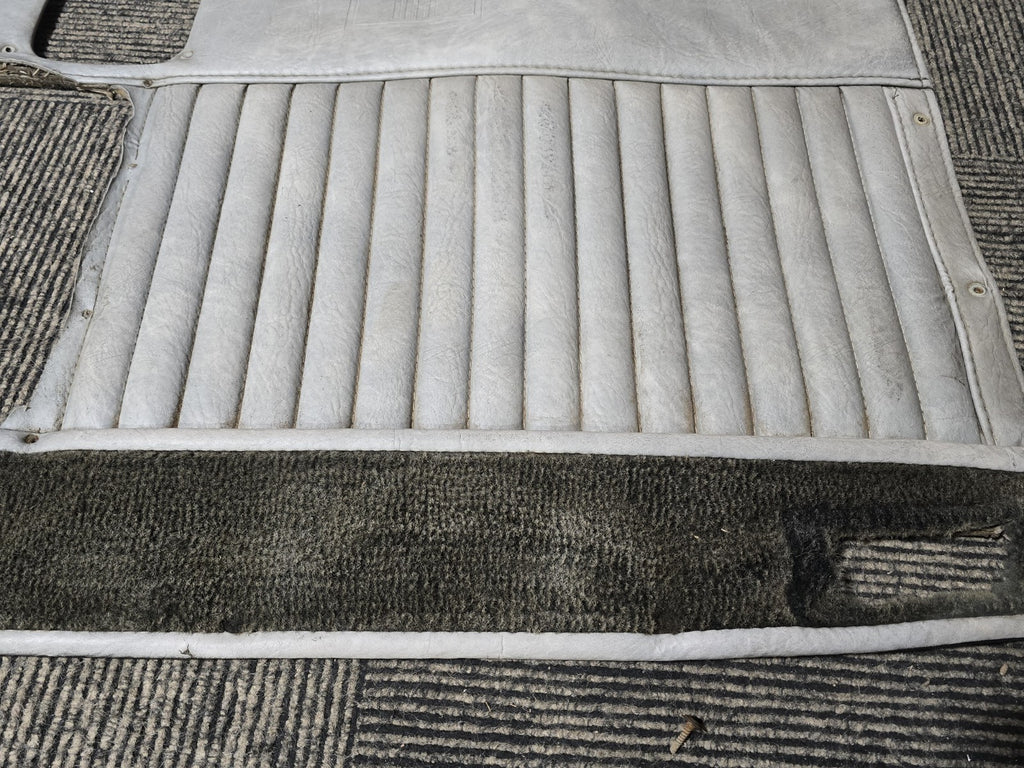 Kenworth OEM! Truck Interior Door Panel Gray Vinyl Pleated Carpet 1999 KW Logo