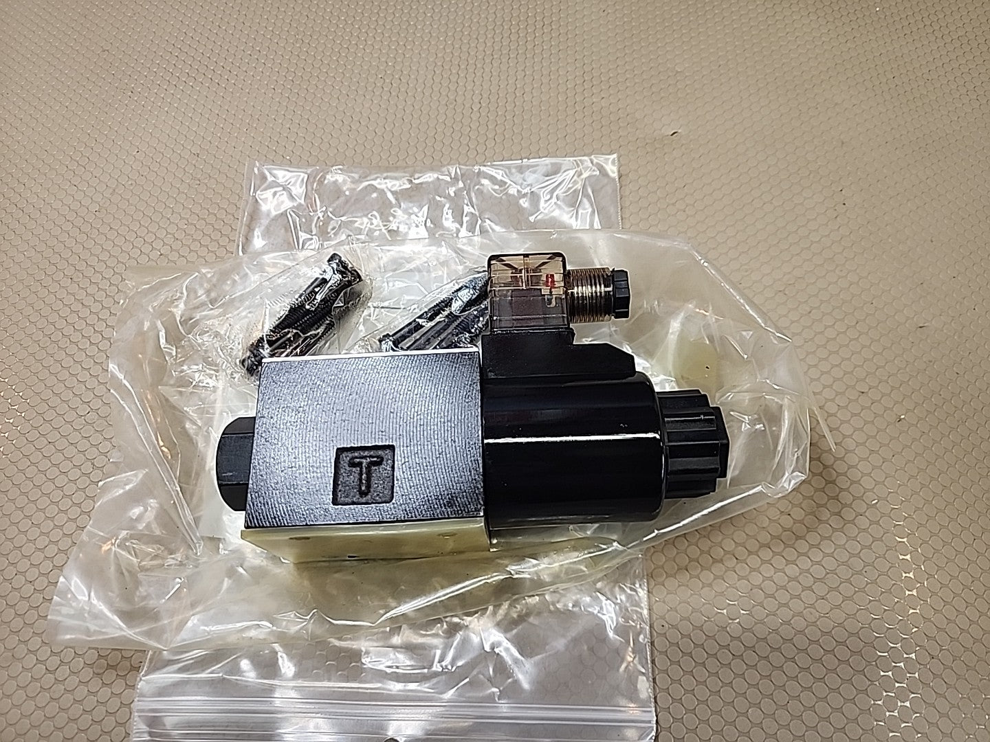NEW NORTHMAN SWH-G02-B20-D24-20 / SWHG02B20D2420 (BRAND NEW)