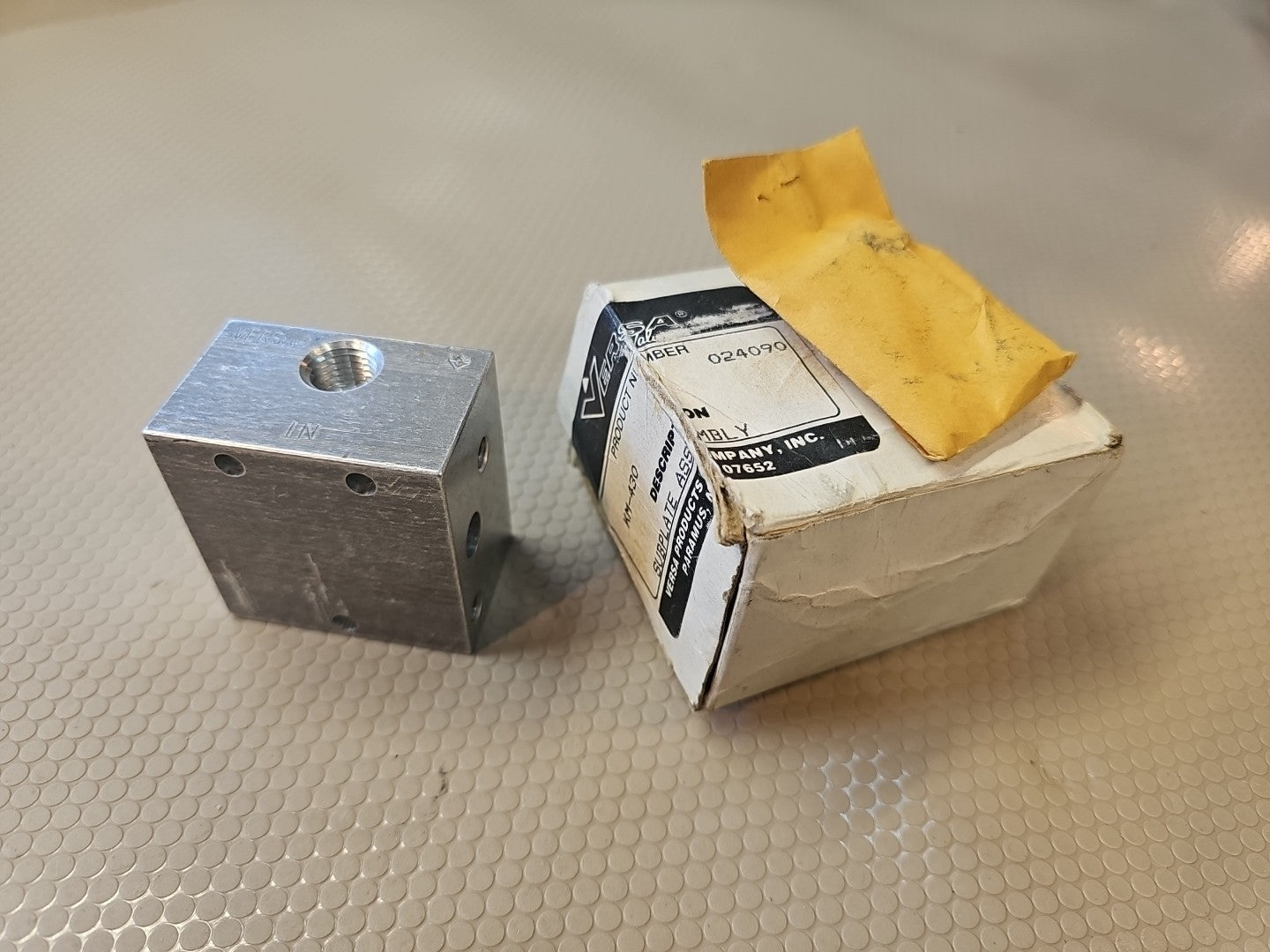 VERSA VALVES KM-430 -E/ KM 430 -E