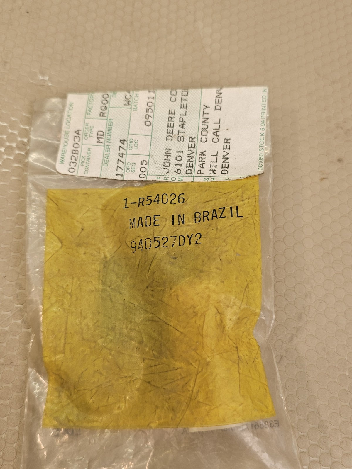 JOHN DEERE 1-R54026 Part New