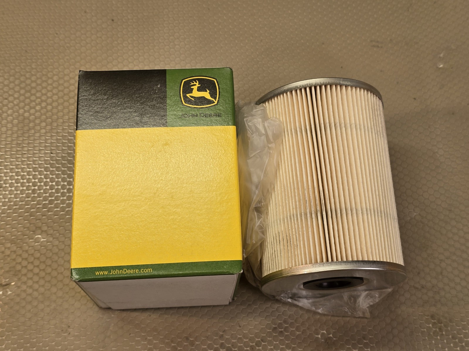 John Deere MIU802421 Primary Fuel Filter Element Water Separator New