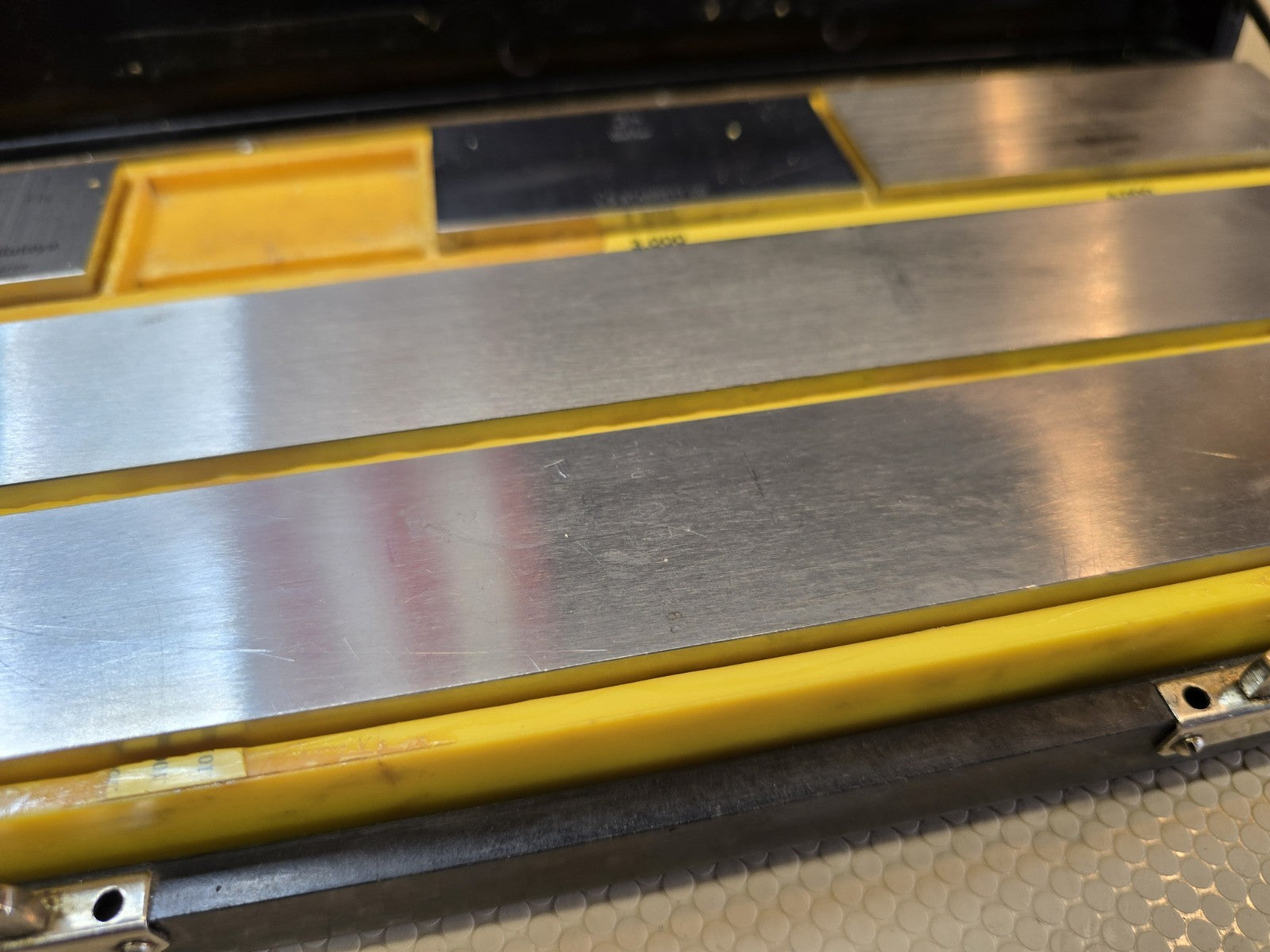 Do ALL Parallel Gages 1 Mitutoyo 1 Starrett