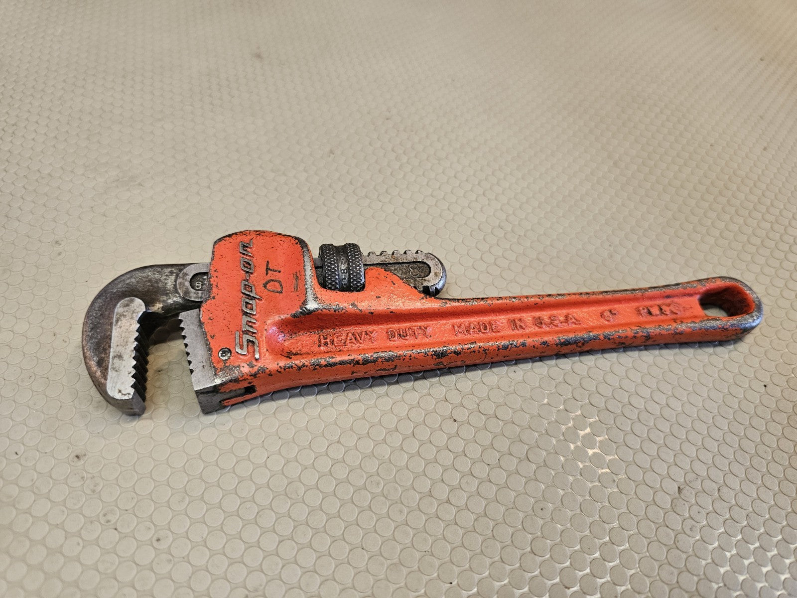 Vintage Official Snap-On PW8C 8" Adjustable Pipe Wrench Metal Tool - Rare