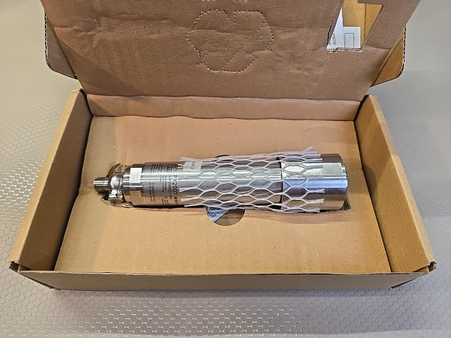 IFM PY2007 Flush Pressure Sensor PM-001BREA01-E-ZVG/US - NEW IN BOX. #CB18