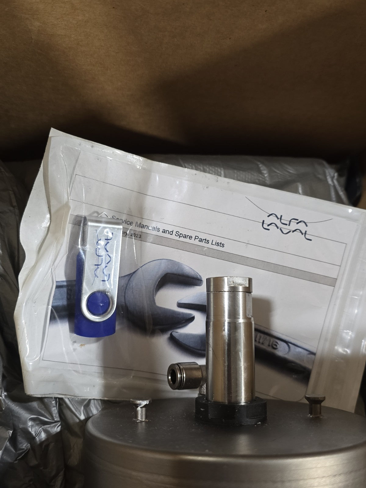 NEW Alfa Laval Unique SSV Sanitary Valve 7610300 Series w/ PN10 Actuator