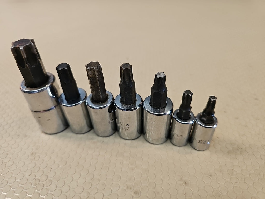 MAC TOOLS 7 PIECE MULTI DRIVE TORX BIT SOCKET DRIVER SET 3/8 DRIVE(T60 IS 1/2")