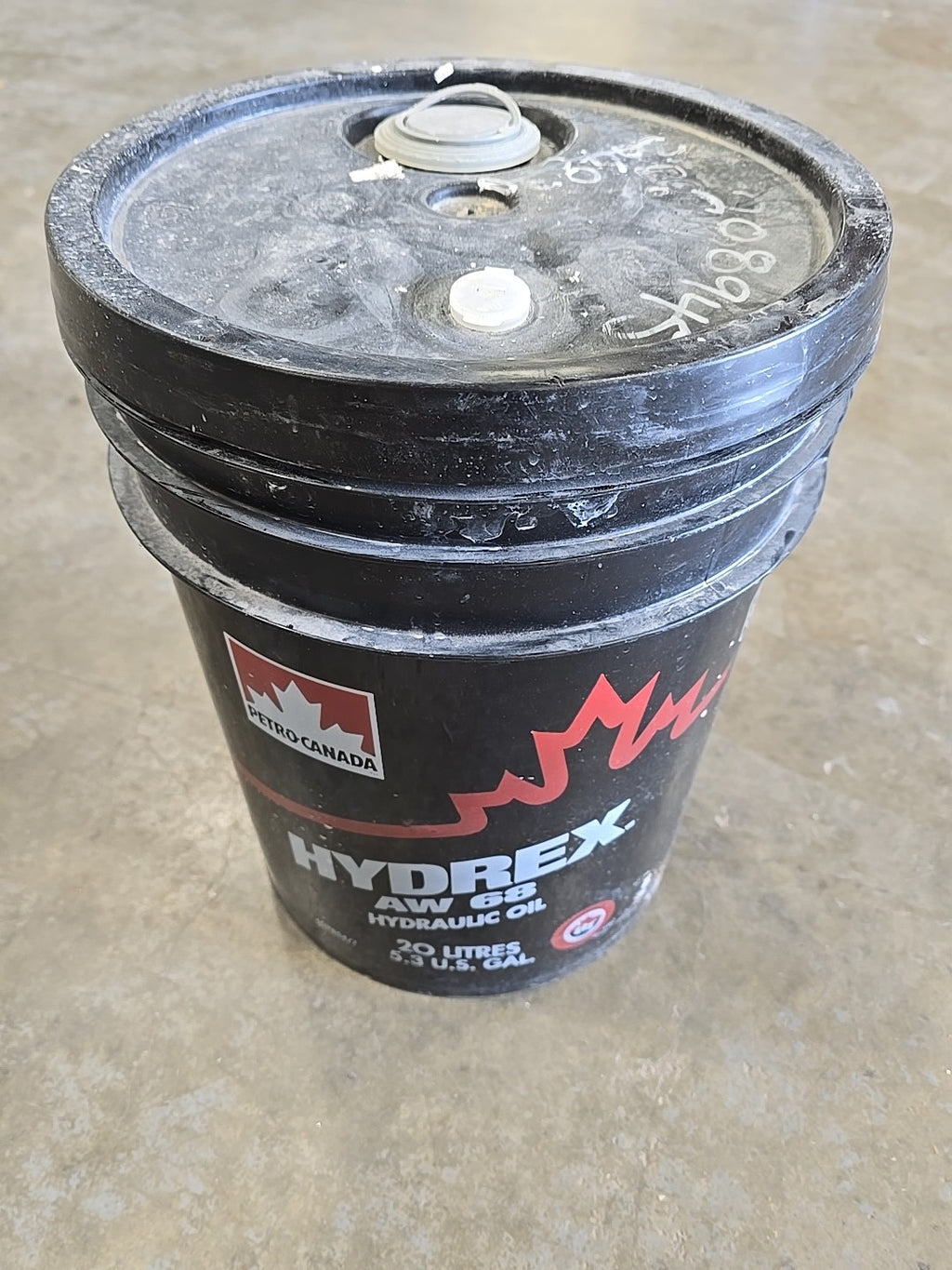 Petro Canada HDXAW68P20 Hydrex AW 68 20L Pail Hydraulic Oil NEW