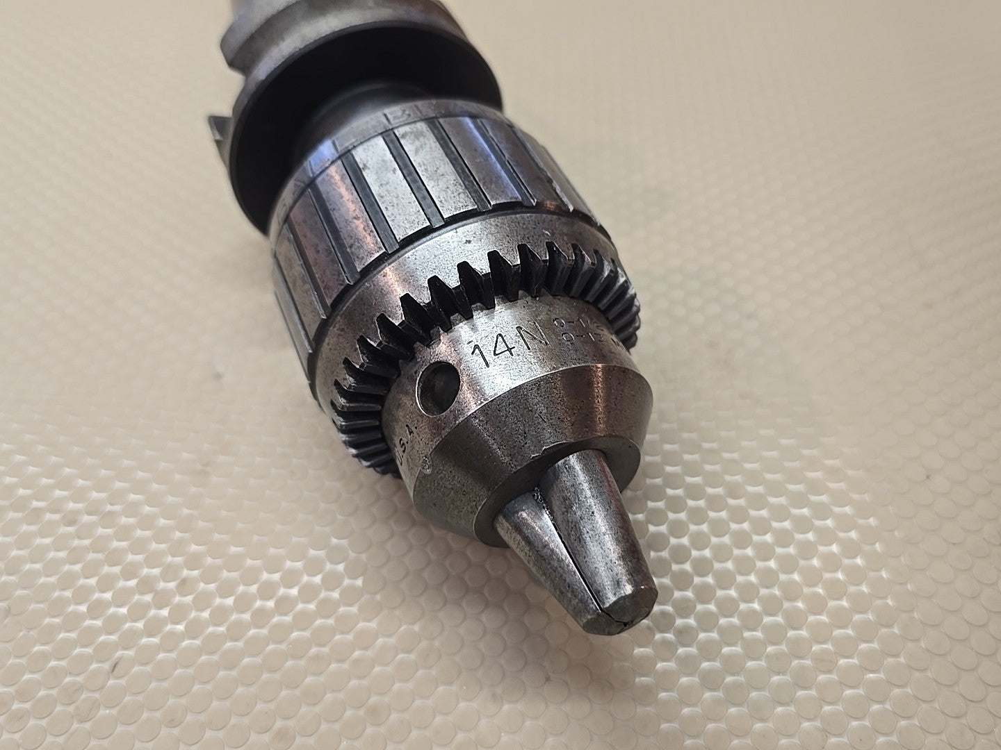 JACOBS 14N SUPER DRILL CHUCK 0"-1/2 CAPACITY ON TOOL HOLDER