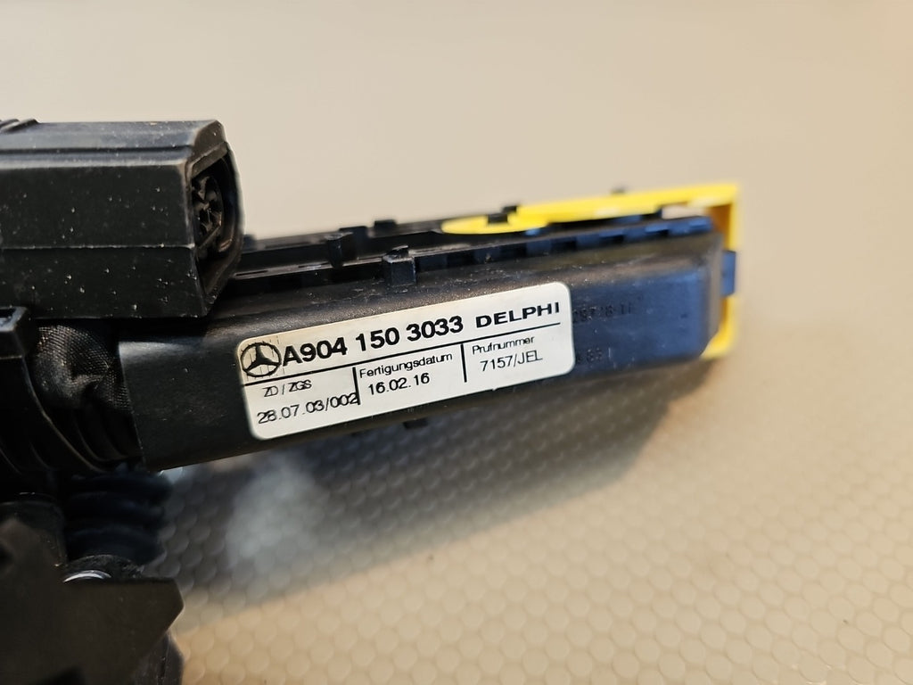 NEW OEM A9041503033 GENUINE Delphi MERCEDES WIRING HARNESS CABLE 904