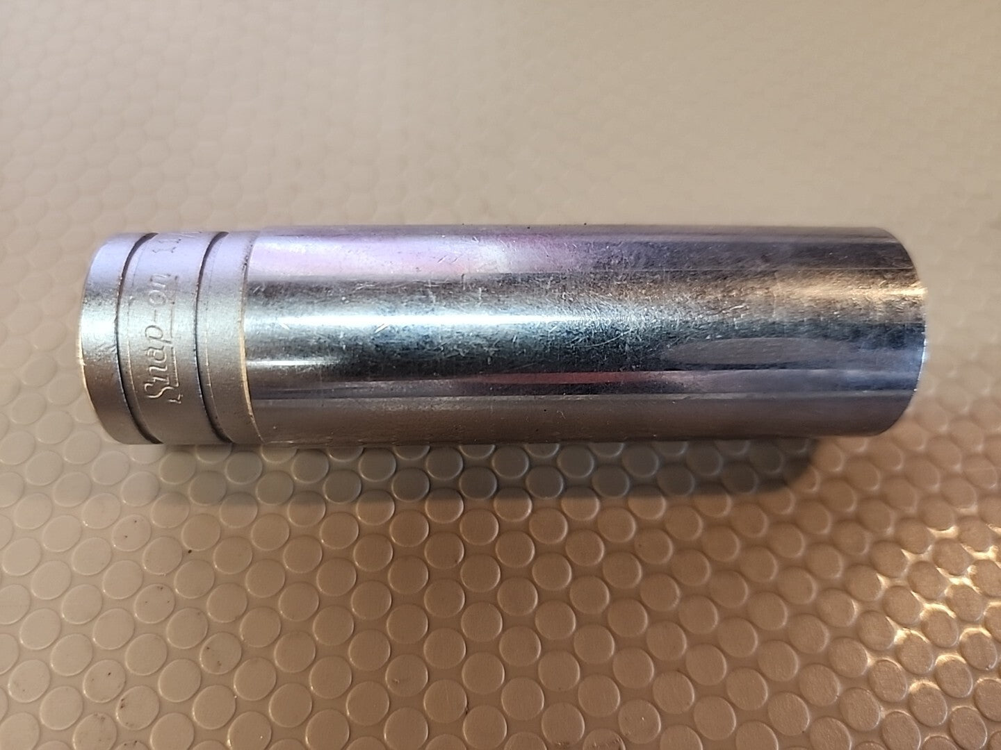 Snap On Tools 1/2" Drive 11/16" SAE 12 Point Deep Chrome Socket S221 USA Flank