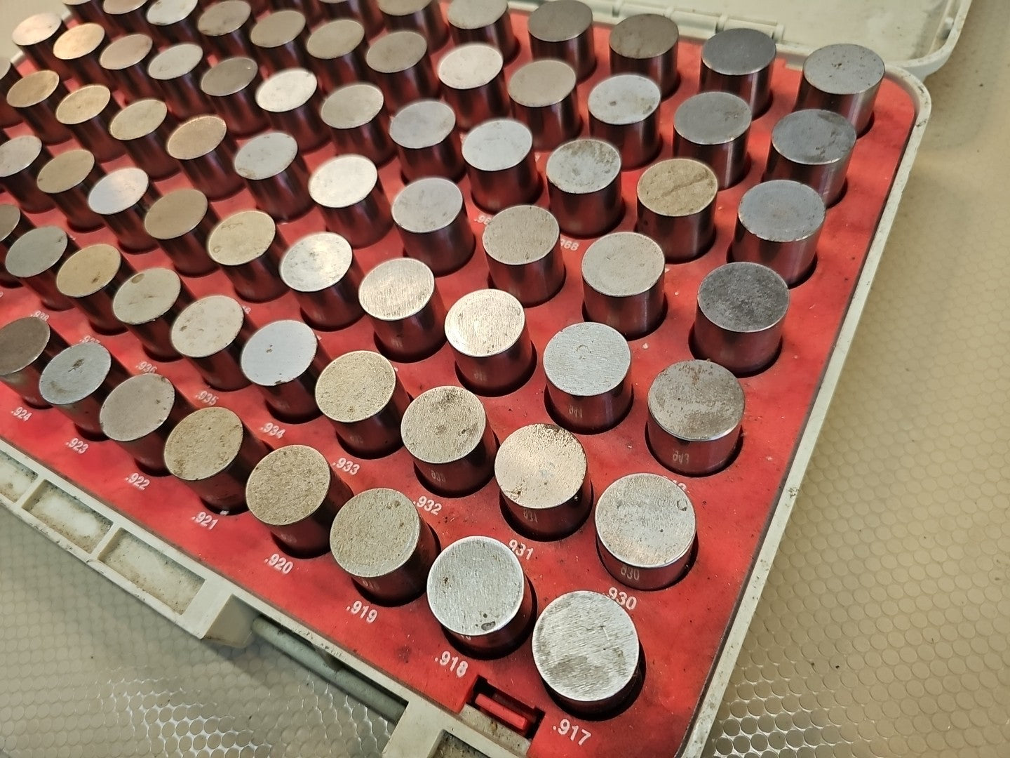 Vermont Gage 901101000 Pin Gage Set,Plus,0.917-1.000 LIGHT USE & CLEAN $800 MSRP