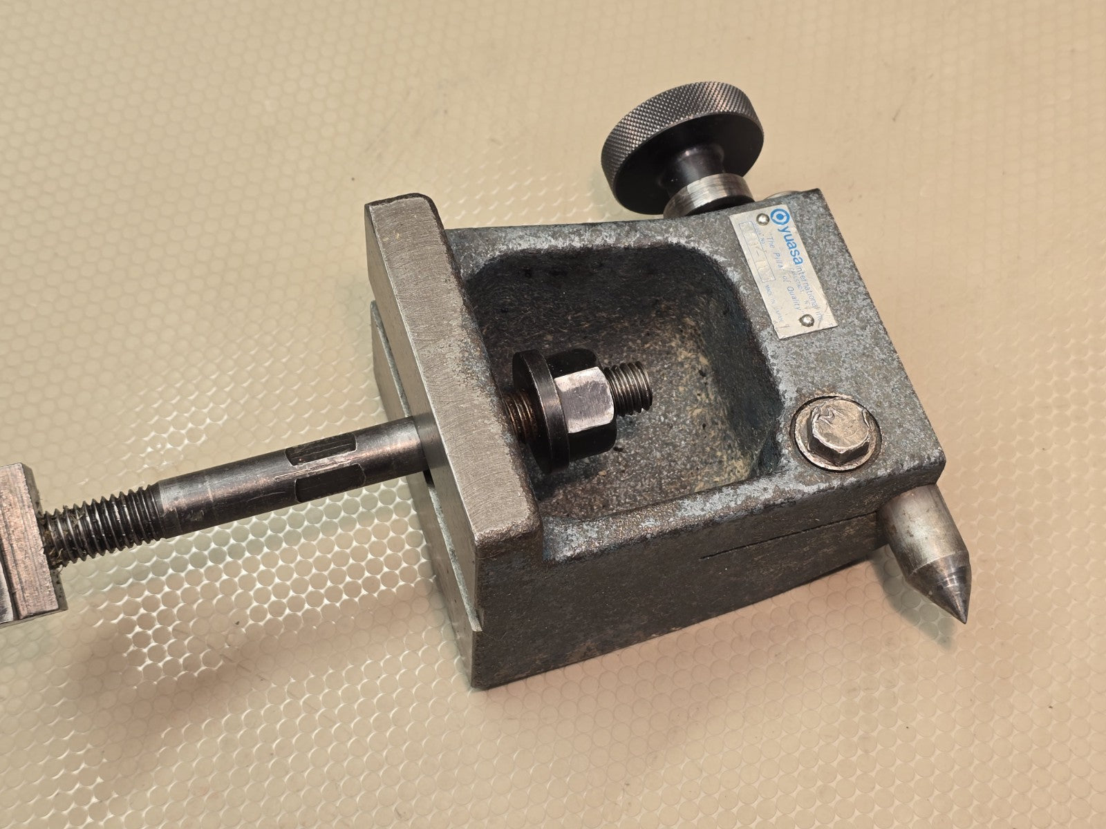 YUASA 550-103 TAILSTOCK 102mm BASE TO CENTER W/ .875" RISER