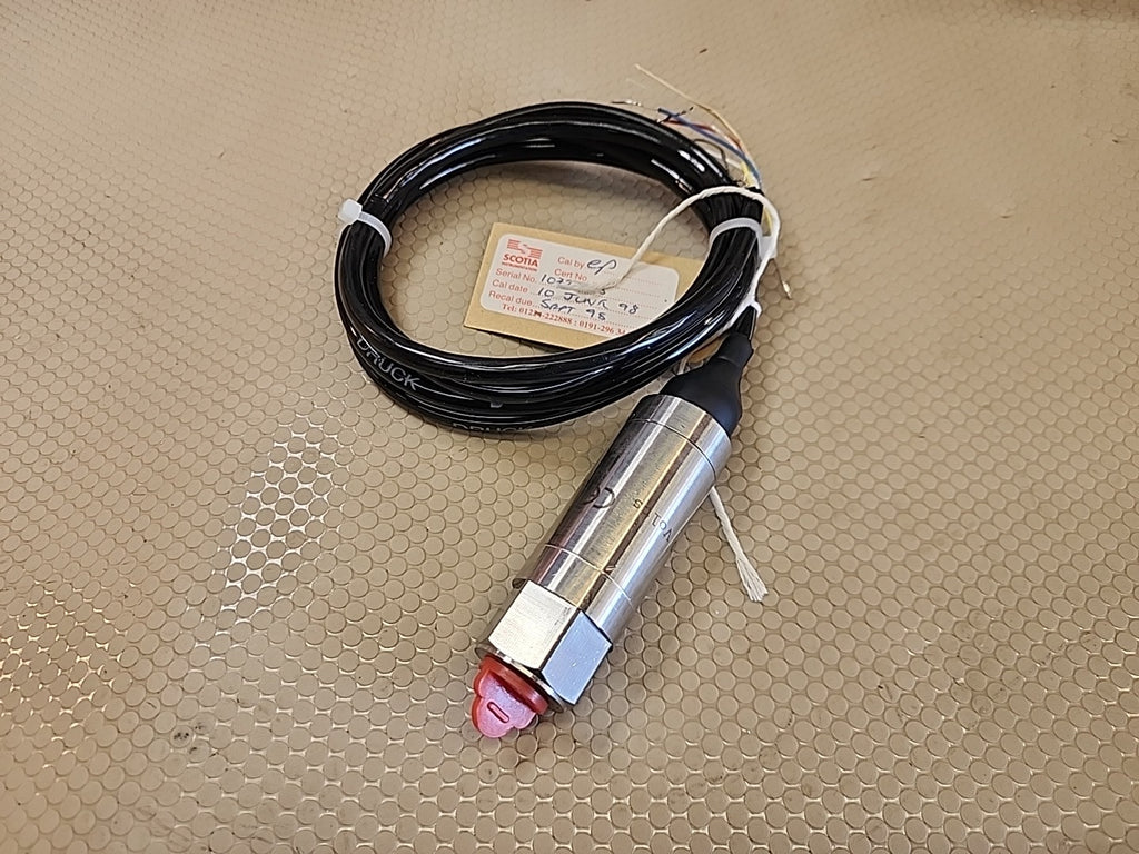 NEW Druck PDCR 910 Pressure Transducer PDCR910