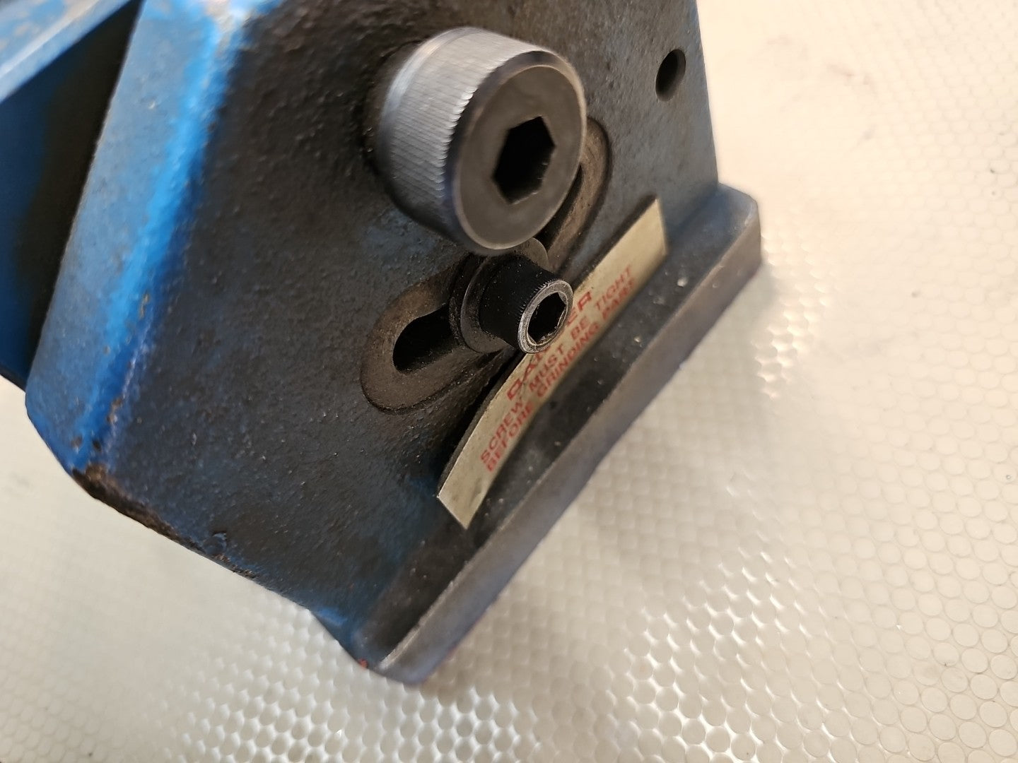 Wilson Tool Intl Shear Grinding Fixture Turret Punch mount work station 8.5x5.5 