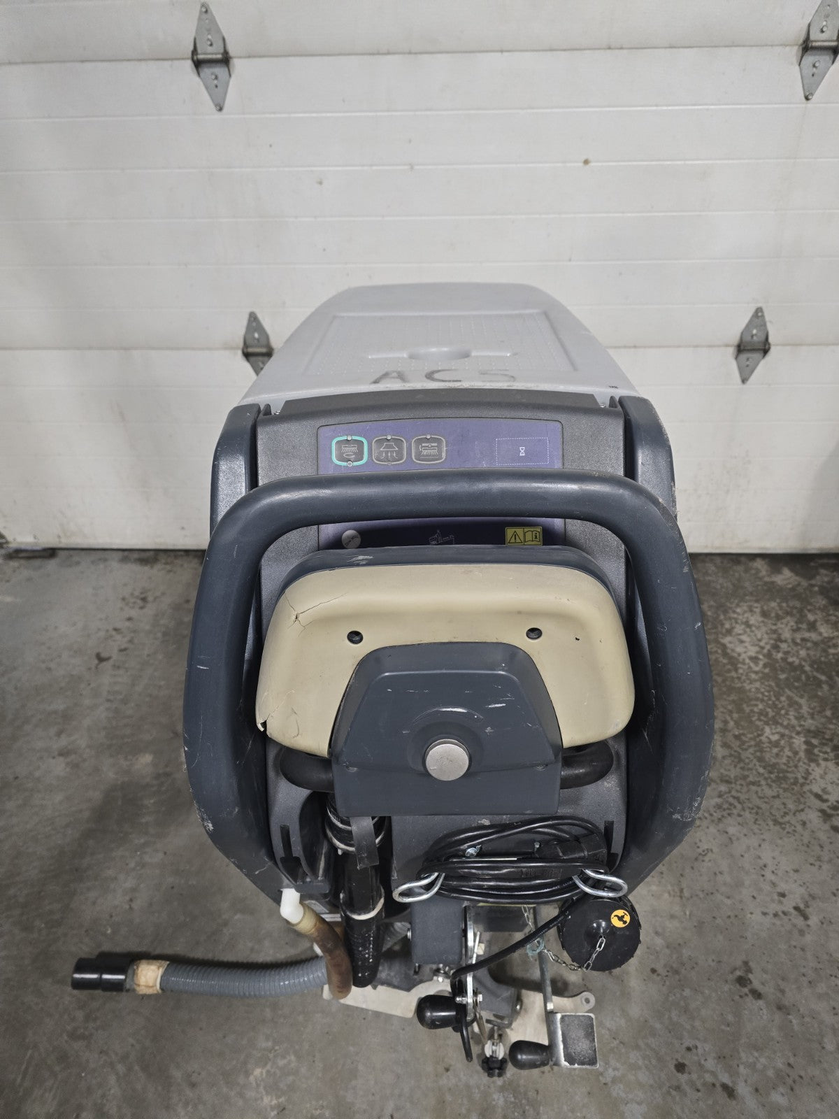 Advance Adfinity 20D Walk-Behind Floor Scrubber 