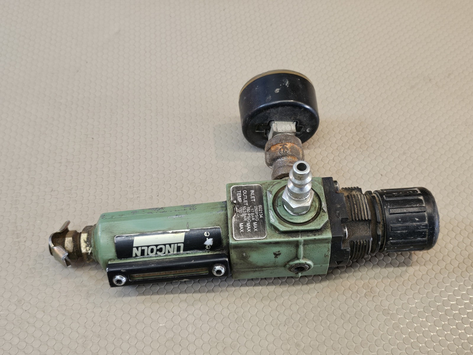 Lincoln Air Care Filter Regulator  Model 602134