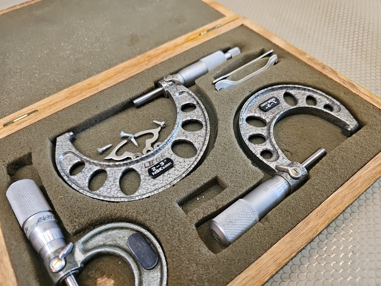NSK Outside Micrometer Set  0-1"  1-2"  2-3" in Wooden Box