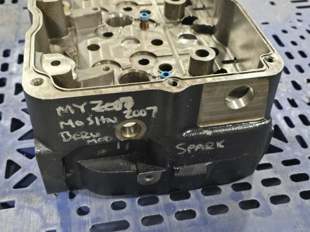 REMANUFACTURED / MOD 1891092C91 International DT466 Cylinder Head  (10341548)